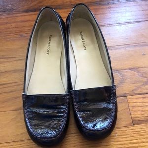 Beautiful Women’s Karen Scott shoes size 8 M